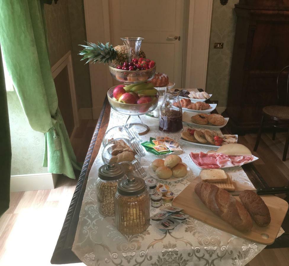 Bed and Breakfast Palazzo Laguardia Fasano Zewnętrze zdjęcie